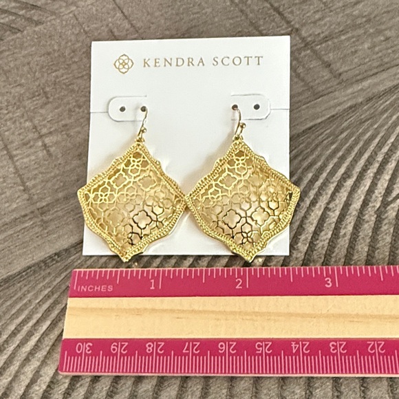 Kendra Scott Gold Filigree Earrings and Necklace Set - Picture 4 of 9